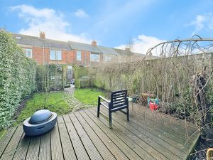 Photo 11- click for photo gallery